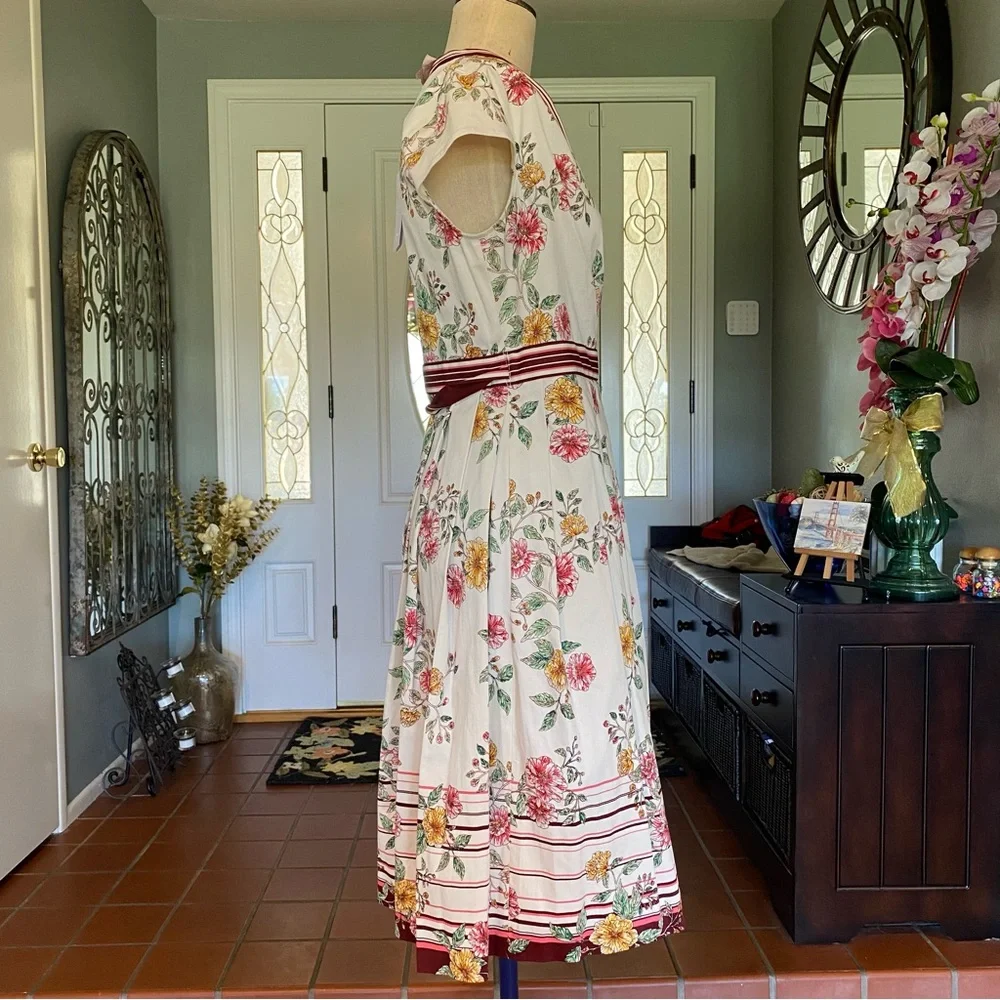 NWT Anthropologie Gal Meets Glam Teresa Floral Wrap Dress - Picture 6 of 12